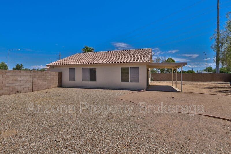 Mesa House: 5155 E. Casper St.