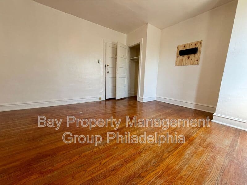 Philadelphia House: 5515 Pentridge St