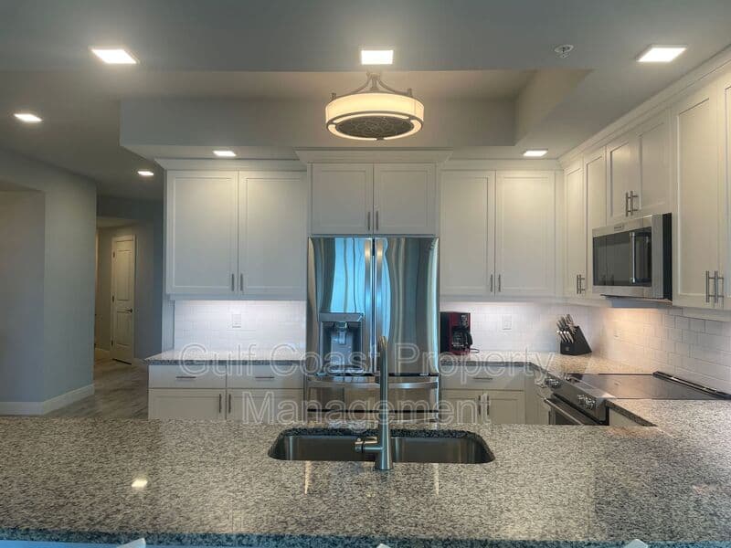 Osprey House: 260 Hidden Bay Dr