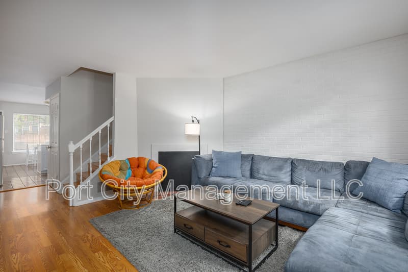 Baltimore Townhome: 1814 East Fairmount Avenue