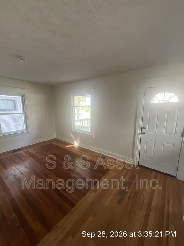 Lansing House: 1516 Vine Street