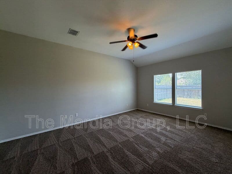 Ft. Worth House: 8512 Prairie Wind Trl