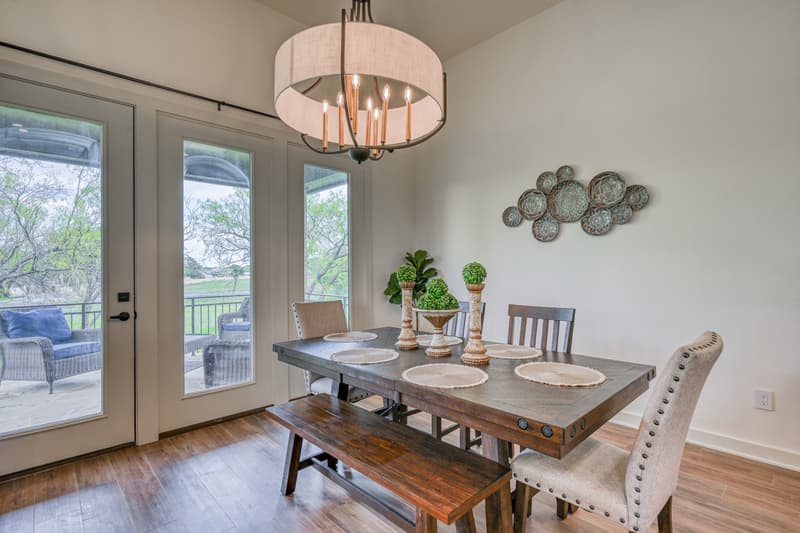 Horseshoe Bay House: 302 Parallel Circle