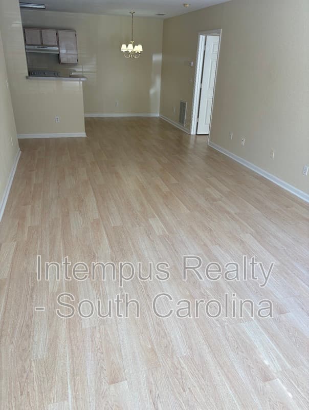 Bluffton Condo: 897 Fording Island Rd