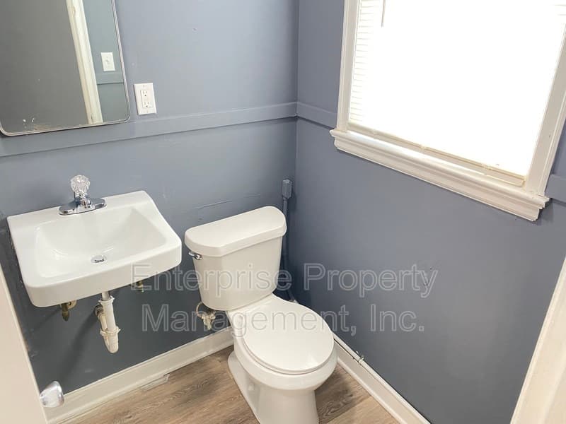 Memphis Condo: 1111 North Parkway