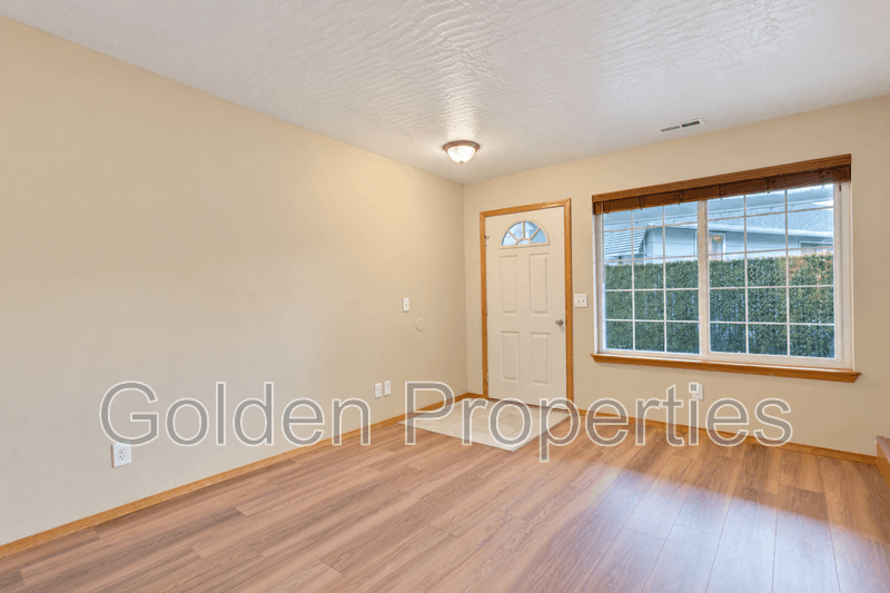 Coeur d'Alene Condo: 3401 N 4th Street