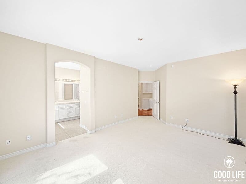 Escondido House: 3193 Willow Tree Ln