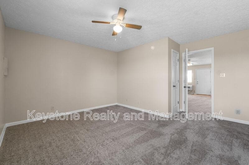 Oak Grove Condo: 308 Thompsonville Lane