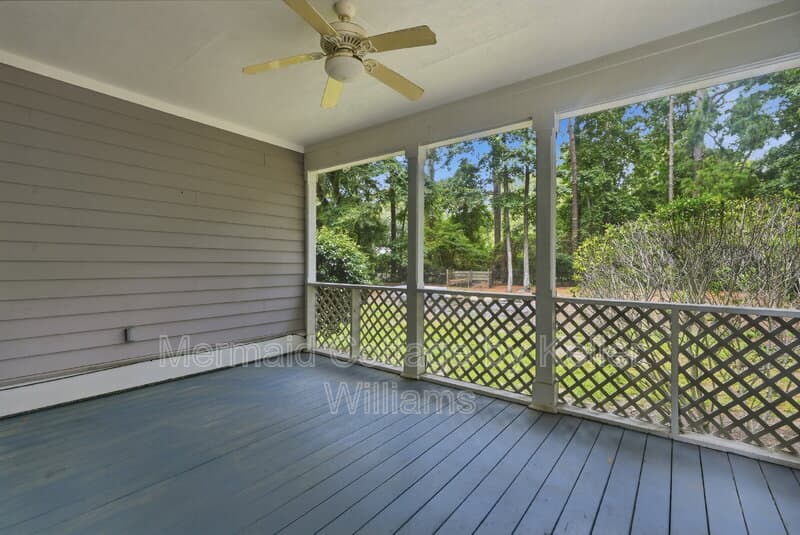 Beaufort House: 24 Pickens Street
