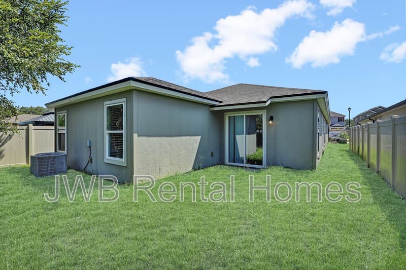 Yulee House: 86833 Iron Rail Ct