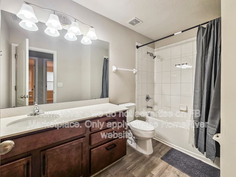 Land O Lakes House: 10328 Hawks Landing Dr