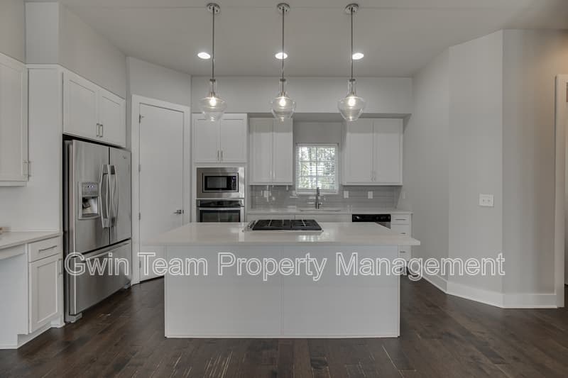 Atlanta Townhome: 721 Taylor Ct