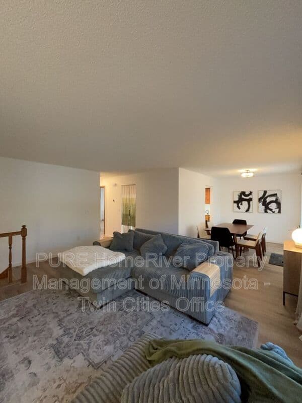 Coon Rapids House: 12394 Magnolia Cir Nw