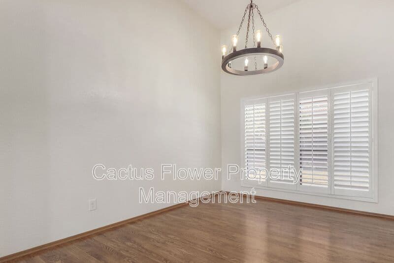 Phoenix House: 13204 S 38Th Pl