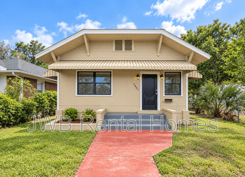 Jacksonville House: 3401 Pearl St N