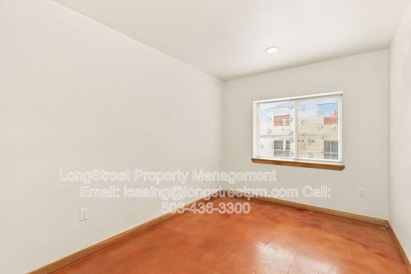 Corvallis Townhome: 132 SW Avery Ave