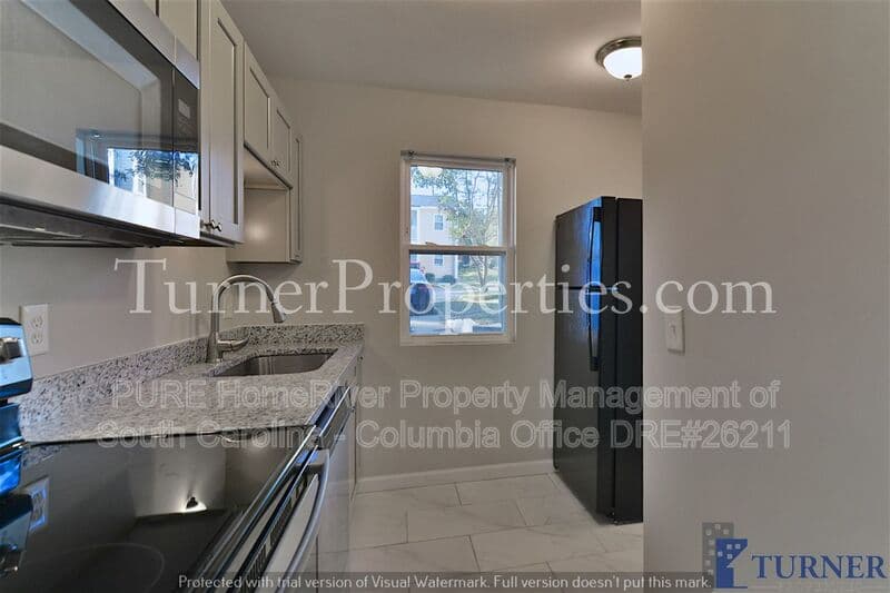 Columbia House: 308 Percival Rd