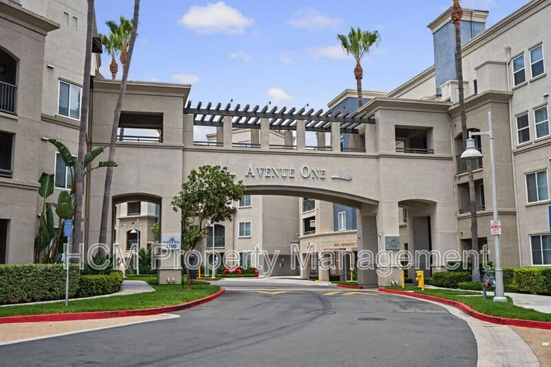 Irvine House: 2205 Scholarship
