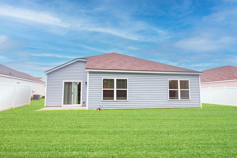 Pooler House: 44 Hawkhorn Ct