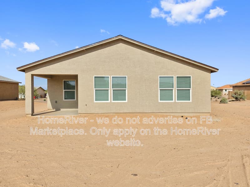 Arizona City House: 14963 S Avalon Rd