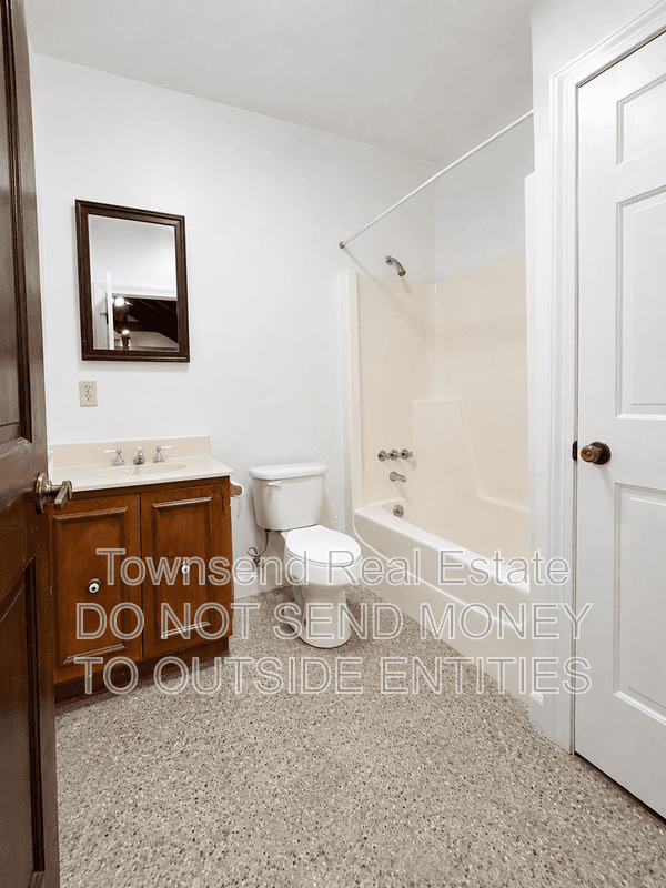 Fayetteville House: 3316 Cliffdale Rd.
