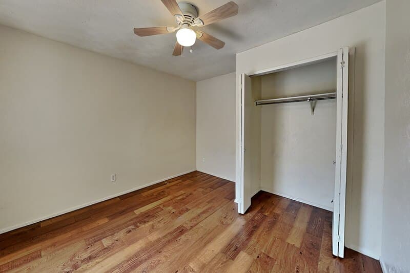 Dallas Condo: 7313 Pineberry Rd