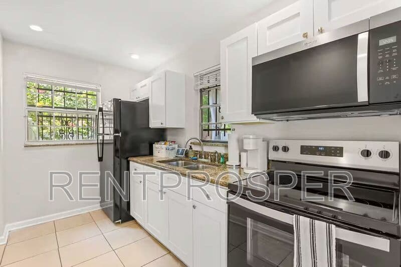 Orlando House: 4561 Evers Pl