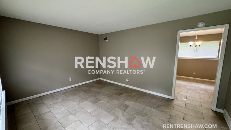 Memphis House: 3909 Range Line Rd