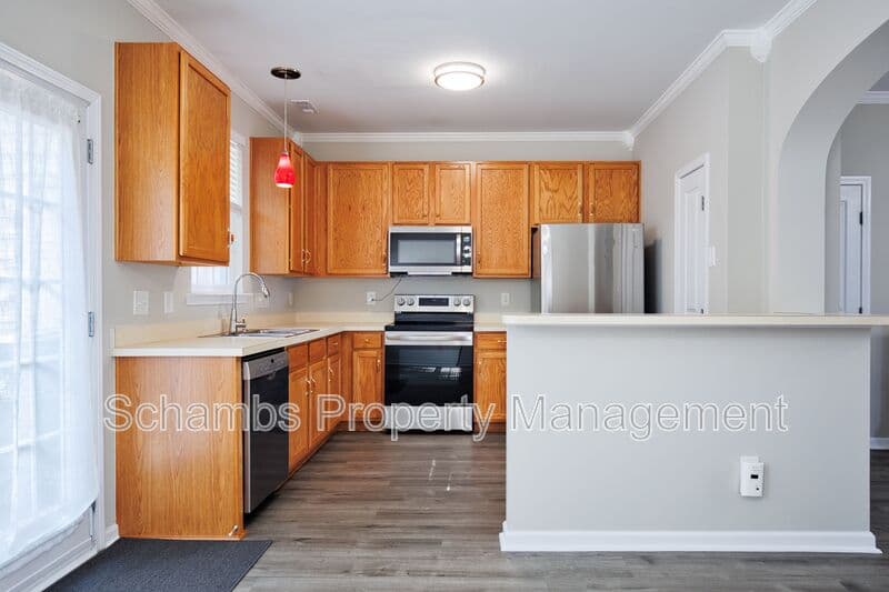 Morrisville Townhome: 512 Colwick Ln