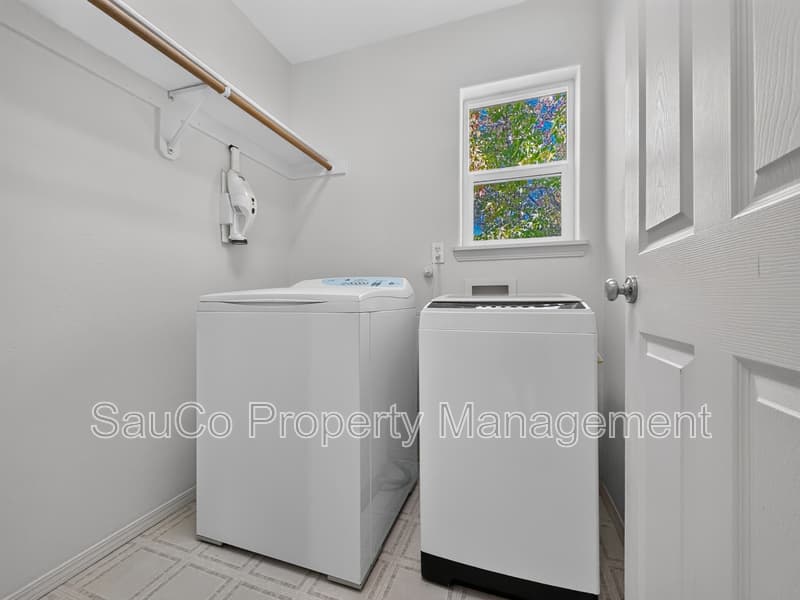 Beaverton House: 16705 Northwest Arizona Drive