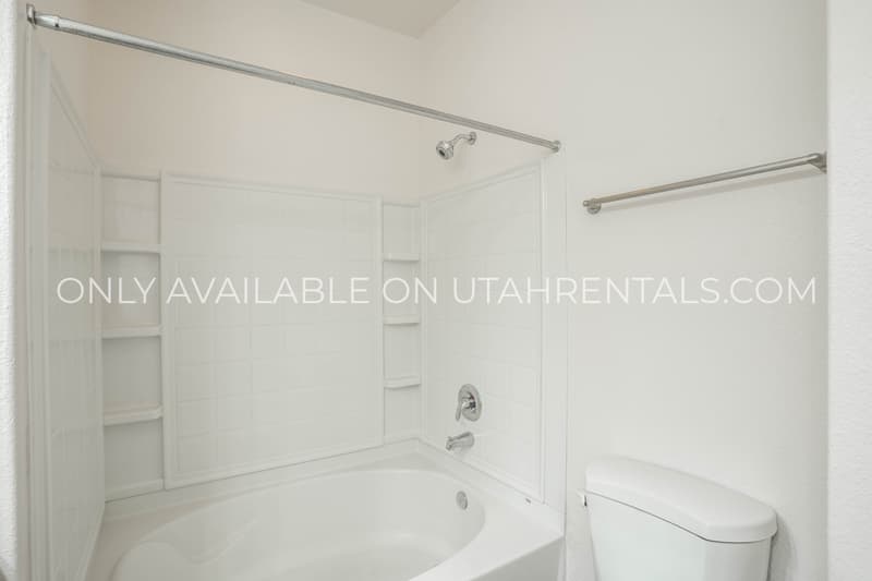 Provo Condo: 1052 Canyon Meadow Dr