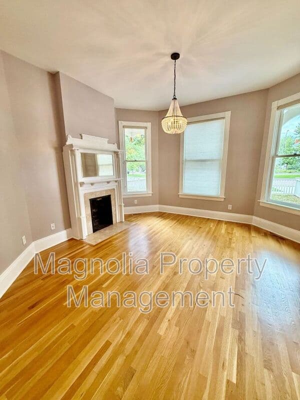 Colorado Springs House: 1511 N Nevada Ave