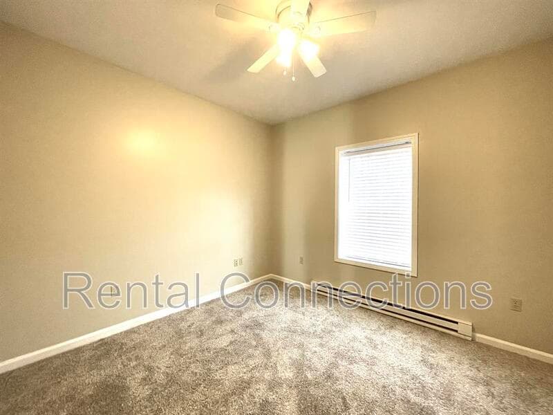 Marion Condo: 11310 Norman Rd Apt J