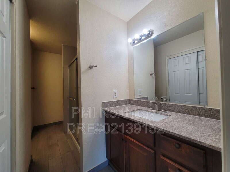 Fairfield Condo: 1206 Dana Dr