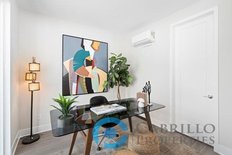 San Diego Condo: 1654 Neptune Ave