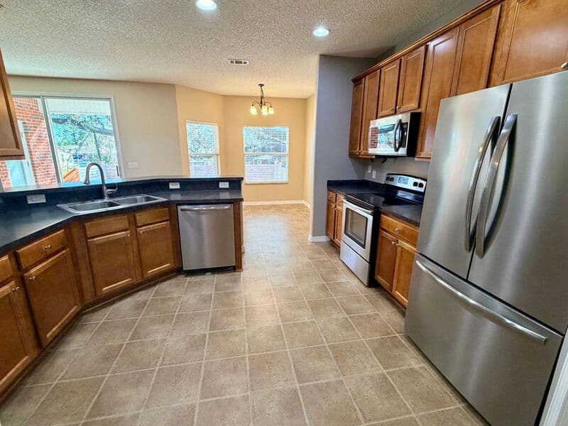 Pace House: 4607 Carmel Cir