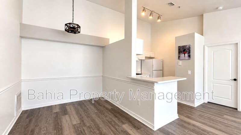Orlando Condo: 3391 S Kirkman Rd