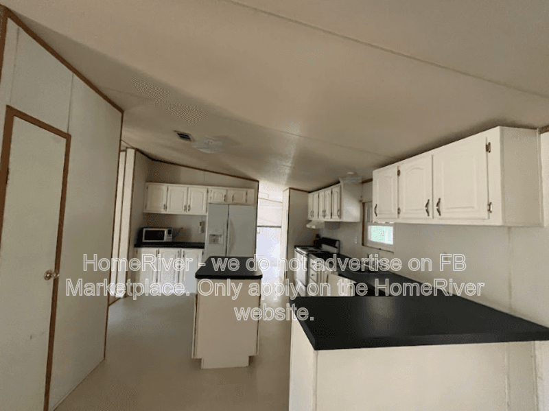 Spring Hill House: 17344 Dalberg Dr
