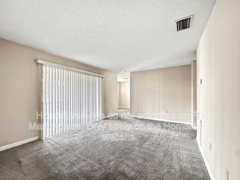 Tampa Condo: 305 E Whitehall Ct