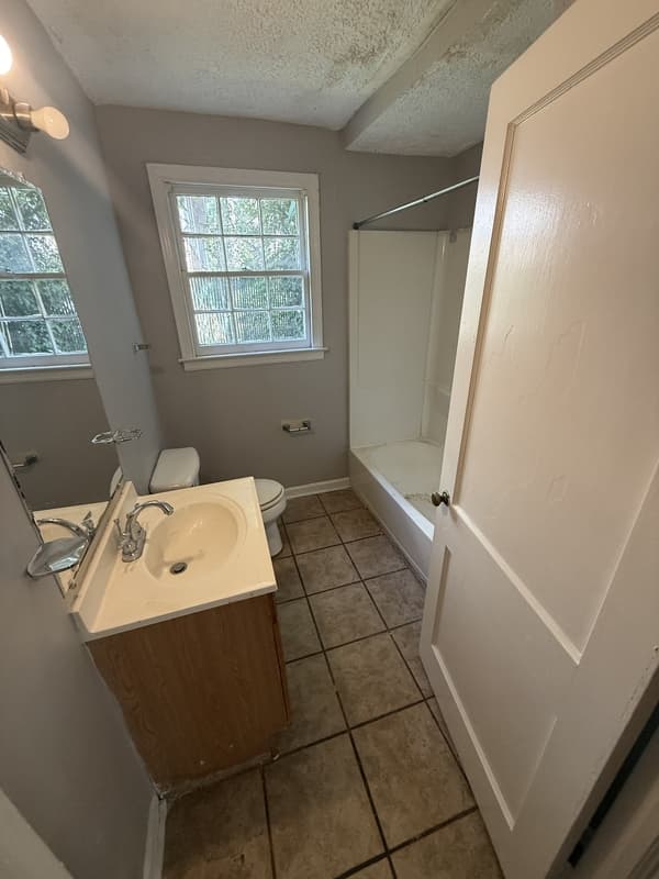 Columbus Condo: 2222 14th Street - A