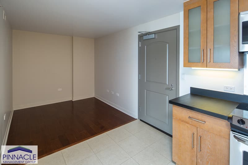 Honolulu Condo: 1009 Kapiolani Blvd #3504