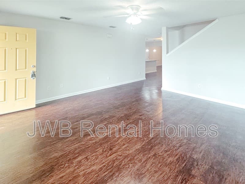 Jacksonville House: 3038 Rayford St