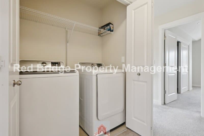 Wilsonville Townhome: 28520 SW Paris Ave