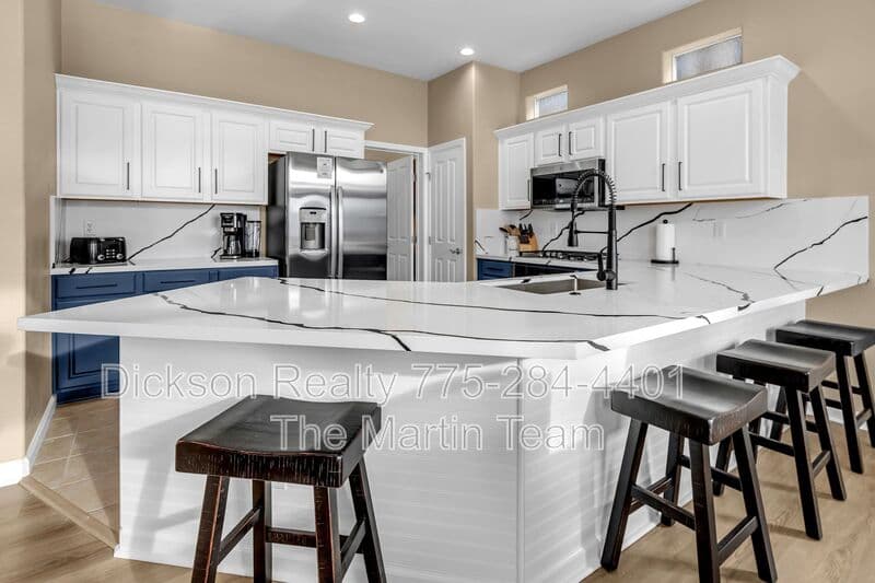 Sparks House: 1165 Harbour Cove Court