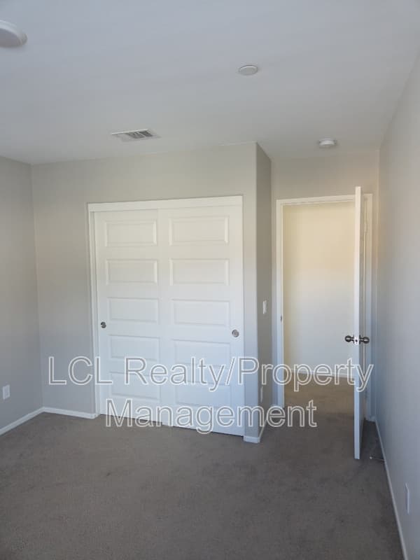 Lake Elsinore Condo: 32855 Crown Point Ln