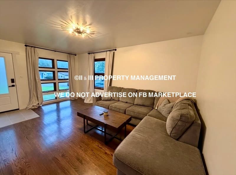 Kansas City House: 6200 North Park Avenue