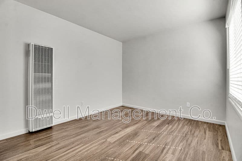 La Mesa Condo: 4915 Guava Ave