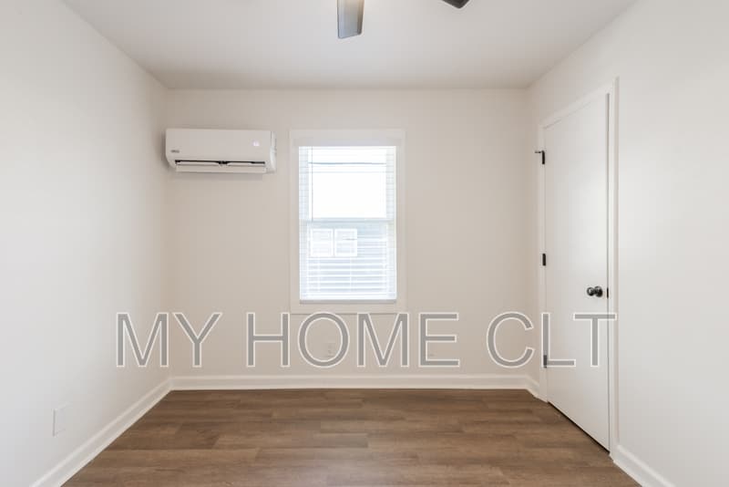 Charlotte Townhome: 931 Cantwell Street - 1