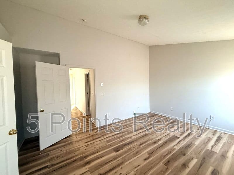 Antioch Condo: 1515 Bridgecrest Lane