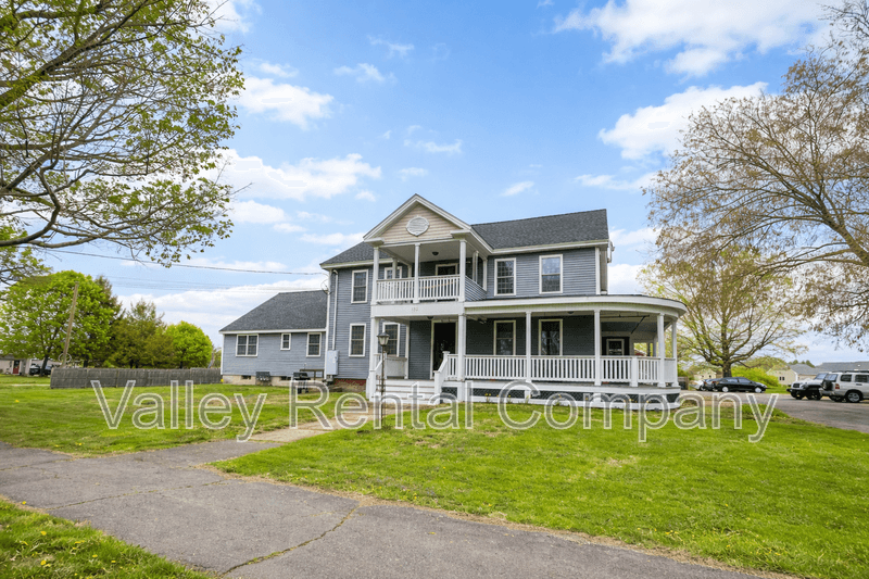 Hadley Condo: 132 Middle Street - 3